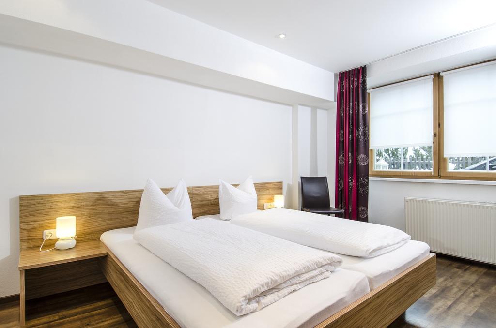 Ambiente Appartements ايشجل المظهر الخارجي الصورة